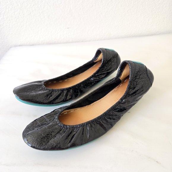 Tieks Shoes - TIEKS Obsidian Shiny Patent Leather Black Ballet Flats Shoes size 10